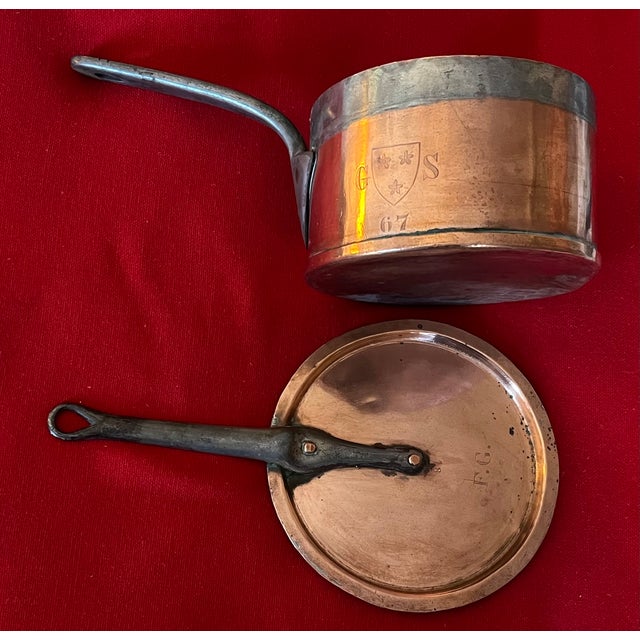 Mid 19th Century Antique 19th Century English Copper Estate Sauce Pan With Hand Engraved Crest For Sale - Image 5 of 15