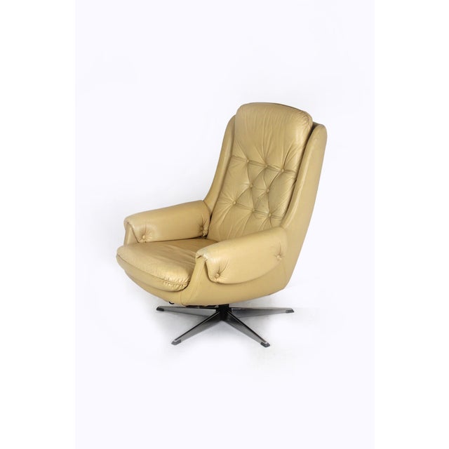 Vintage Finnish Leather Swivel Lounge Chair with Adjustable Recline from Peem, 1970s For Sale - Image 13 of 13