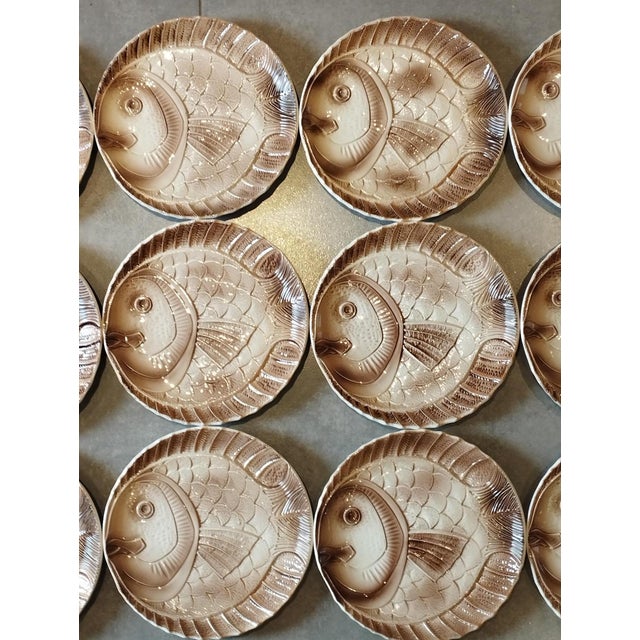 1970s Vintage Sarreguemines Zoomorphic Plates, 1970s, Set of 12 For Sale - Image 5 of 12