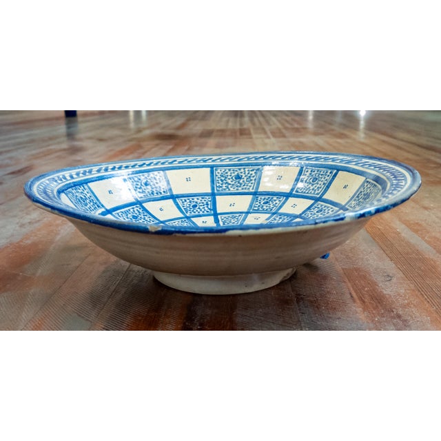 20th Century Moroccan Blue and White Fassi Pottery Wall Charger Bowl For Sale In New York - Image 6 of 12