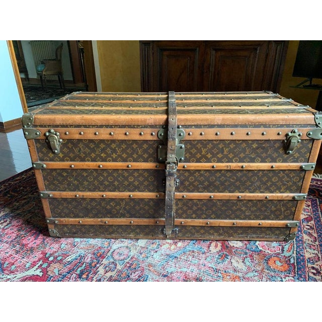 Trunk from Louis Vuitton, 1920s For Sale - Image 14 of 16