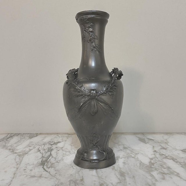 Metal French Belle Époque Pewter Vase With Laurel Garland For Sale - Image 7 of 12