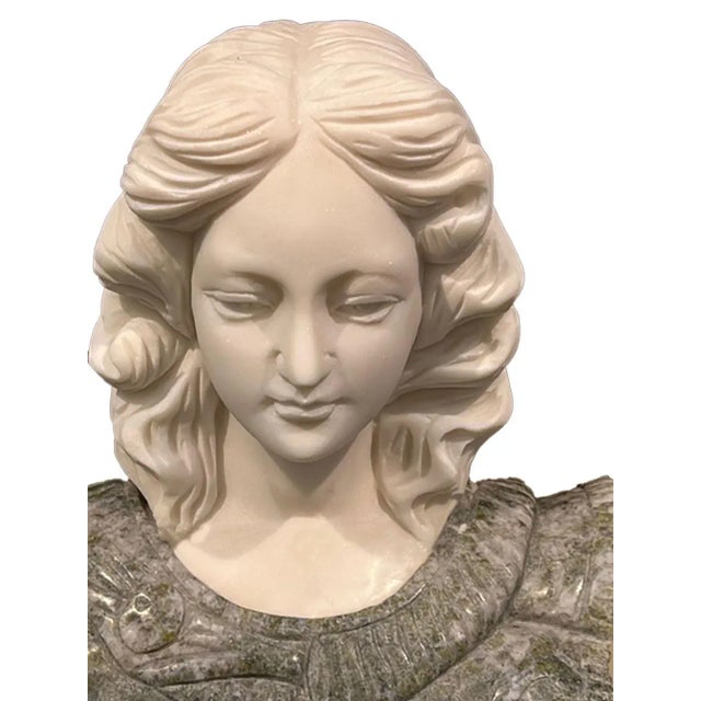 Italian Early 20th Century Italian Marble Bust of a Woman For Sale - Image 3 of 8
