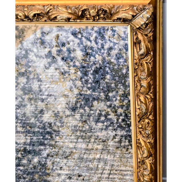 Antique Rococo Revival Gilt Mirror W/ Heavy Mercury Foxing, 28.75x32.5, Traxel & Maas Cincinnati Provenance For Sale In Dallas - Image 6 of 14