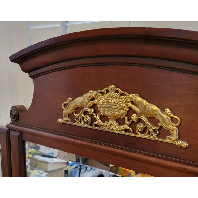 1990s Lineage by Drexel Trifold Cherry Dresser Mirror For Sale In Baltimore - Image 6 of 11