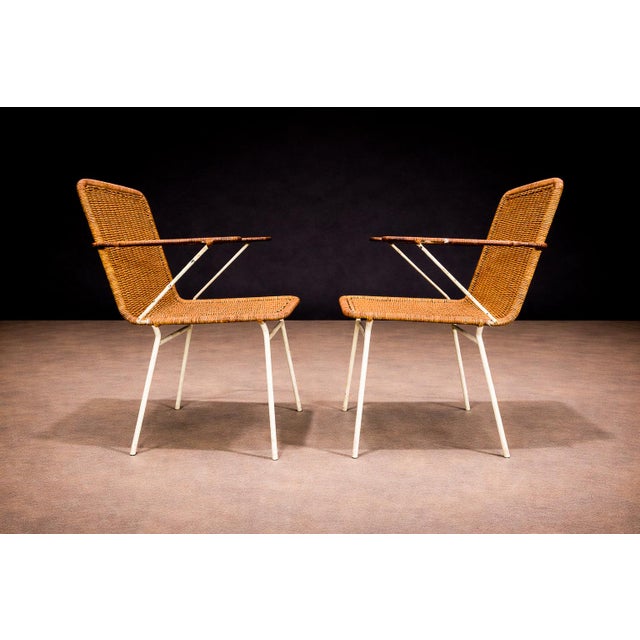 Brazilian Modern Pair of Armchairs in Cane & Iron, Carlo Hauner, 1950s For Sale - Image 10 of 11