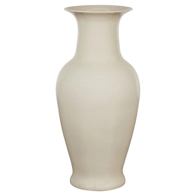 Oversized Chinese Vintage Altar Vase with Blanc de Chine Finish and Flaring Neck For Sale - Image 13 of 13