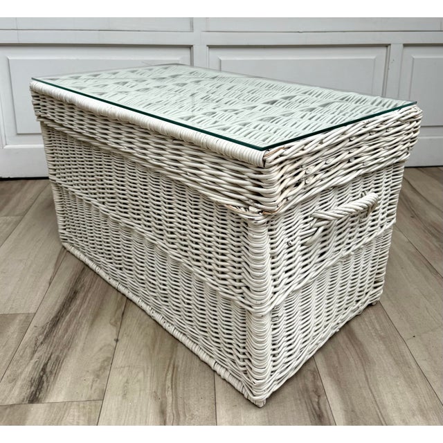 Vintage White Wicker Blanket Chest Coffee Table With Glass Top For Sale In Los Angeles - Image 6 of 12