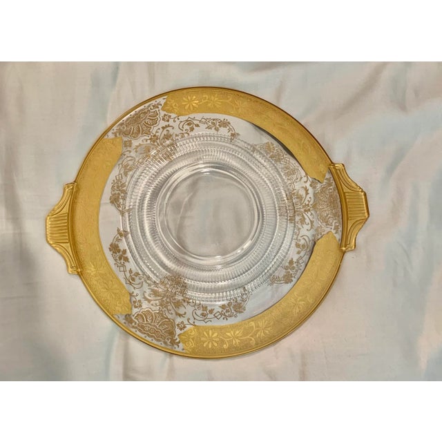 Serve your guests in style with this stunning glass serving platter with encrustation technique Hand applied 24k gold band...