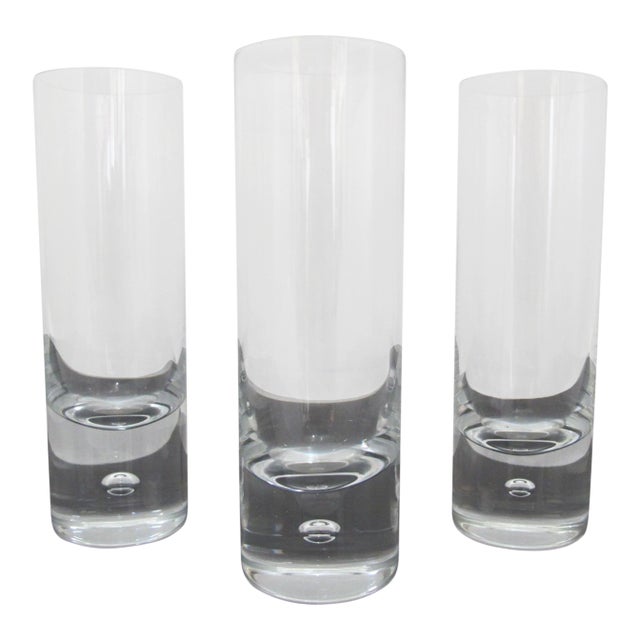 Kosta Boda Clear Pippi Suspended Bubble 6 7/8" Skinny Tumbler Glass Set of 3 For Sale