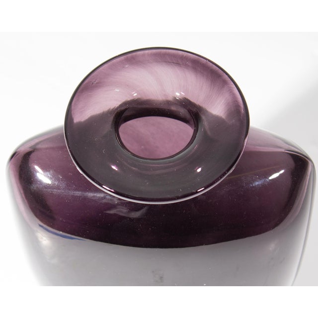 Kosta Boda “Swing” Purple Glass Vase by Kjell Engman for Kosta Boda For Sale - Image 4 of 6
