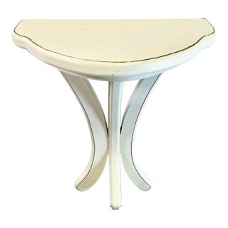 Late 20th C Shabby Chic Farmhouse Wall-Mounted Painted Wood Shelf-Bracket. For Sale