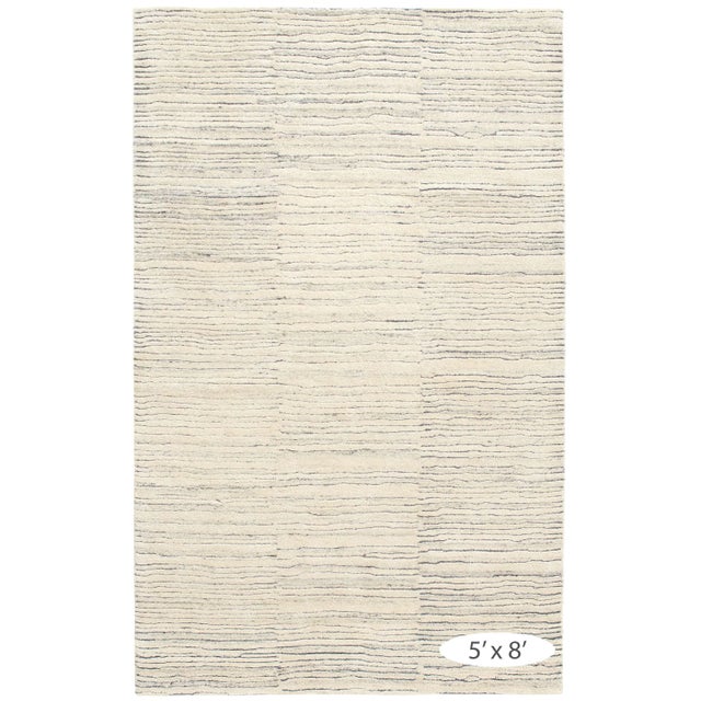 Dash & Albert Marie Flanigan for Dash & Albert Avery Pewter Blue Tufted Wool Rug, 7' 6" x 9' 6" For Sale - Image 4 of 5