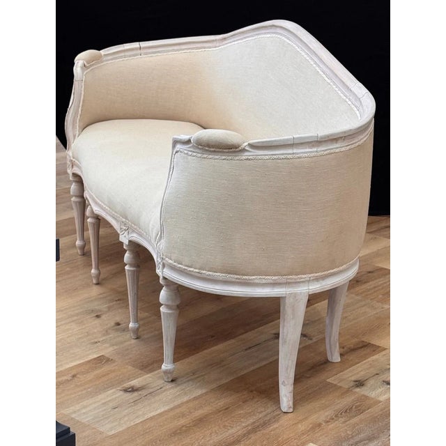 Elegant Swedish Gustavian Canapé, Settee, Circa 1800–1830 For Sale - Image 4 of 6