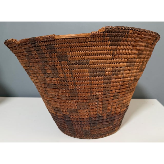 Contemporary Antique Western Apache Coiled Storage Basket - 12” Hand Woven in the Style of Native American Art For Sale - Image 3 of 14