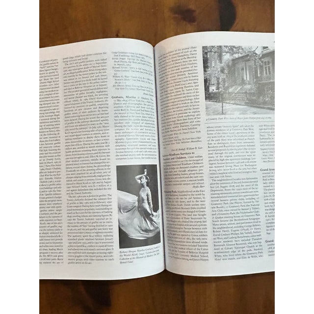 1995 the Encyclopedia of New York City by Kenneth T Jackson For Sale - Image 4 of 6