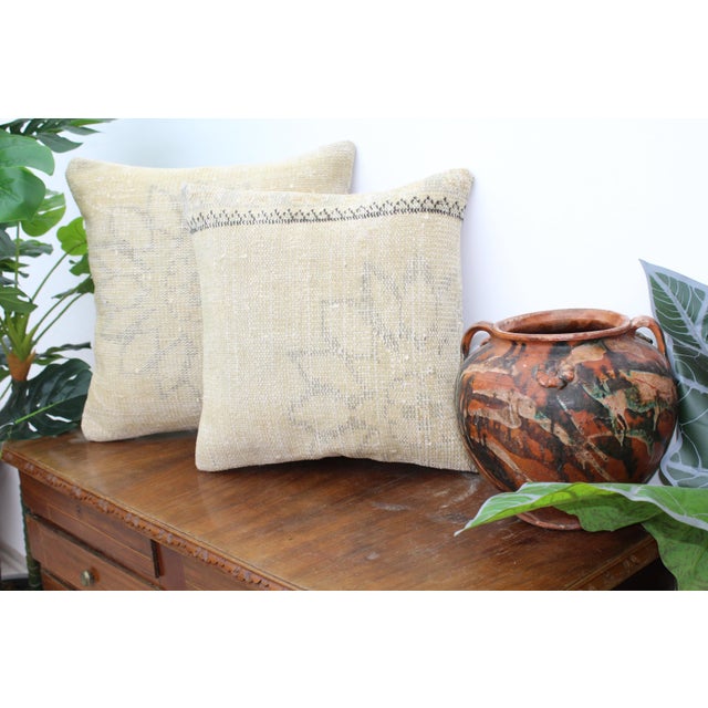 Turkish Vintage Rug Decorative Pillow Cover - 17.5"x17.5" - 19.5"x20" For Sale - Image 13 of 13