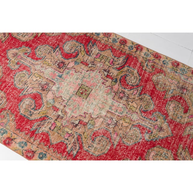 1960s Hand-Knotted Traditional Anatolian Rug For Sale - Image 9 of 9