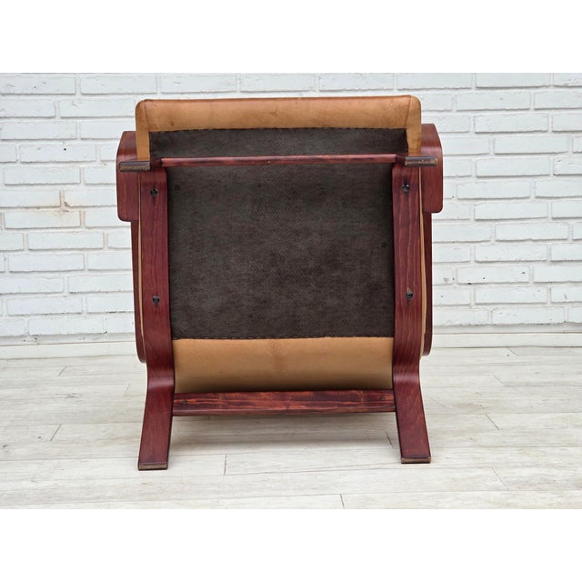 Scandinavian Highback Lounge Chair in Leather and Bentwood, 1970s For Sale - Image 17 of 18