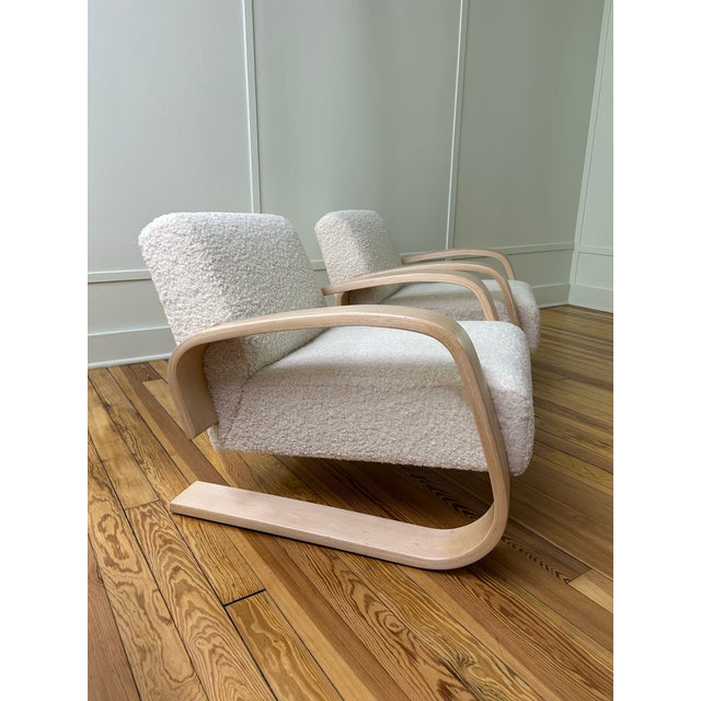 Artek Aalto 400 “Tank” chair. Excellent condition. Newly refinished & reupholstered.