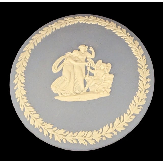 Wedgwood Vintage Wedgwood Pale Blue Jasperware Round Lidded Trinket Box For Sale - Image 4 of 7