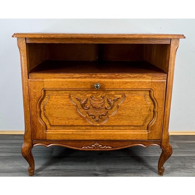 French Louis XIV Chest of Drawers For Sale - Image 15 of 15