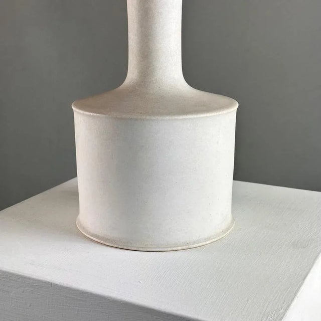 Ceramic Vase attributed to Franco Bucci for Laboratorio Pesaro, 1960s For Sale - Image 6 of 8