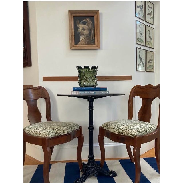 A rate Mid-Century blown art glass “thorn” vase by the Lazy Susan Studio in a beautiful green hue. This is a show stopper...