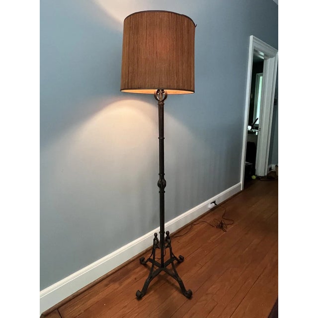Mid-Century Modern 1940s Tommi Parzinger Style Scrolled Black Iron Floor Lamp For Sale - Image 3 of 9