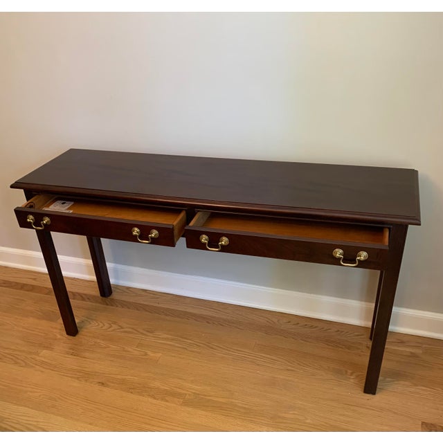 Chocolate 1990s Stickley Sheraton-Style Console Table For Sale - Image 8 of 12