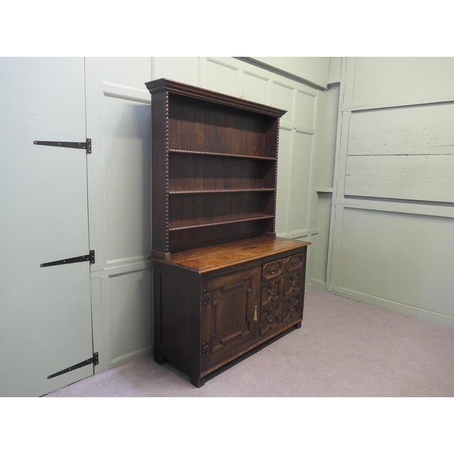 Mid 19th Century Country Oak Dresser with Geometric Mouldings, 1860 For Sale - Image 5 of 9