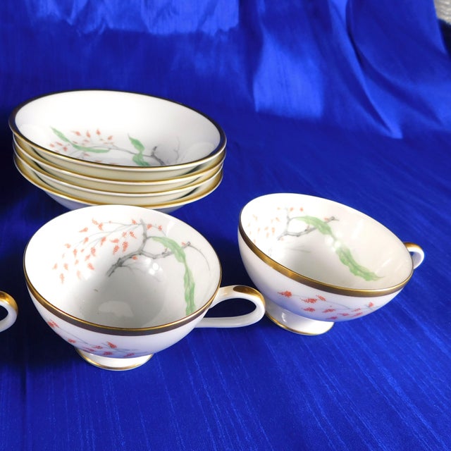 Contemporary 1960s Thomas Bavaria Thirteen Piece Serving Set With Gravy Boat - 13 pcs For Sale - Image 3 of 16