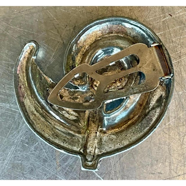Vintage Silver Spiral Brooch With Green Detail For Sale - Image 12 of 12