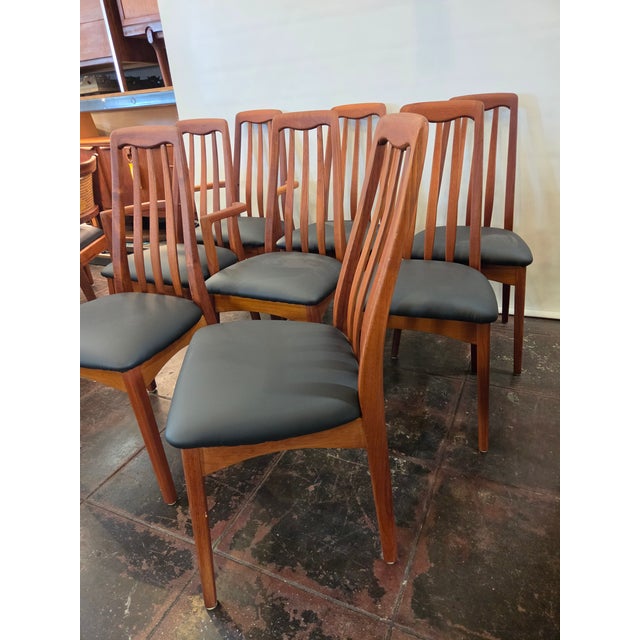 1970s Mid - Century Danish Teak Dining Chairs Set of Eight (8) For Sale - Image 5 of 8