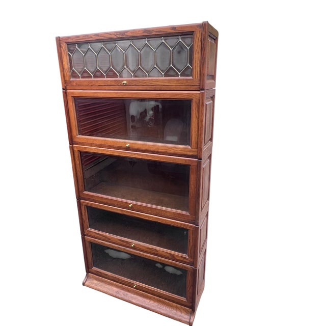 Vintage Oak 5-Section Modular Barrister Bookcase With Leaded Glass Handsome vintage oak barrister-style stacking bookcase...