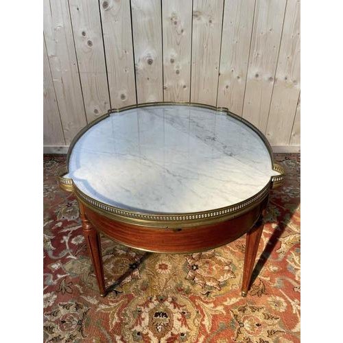 Louis XVI Bouillotte Coffee Table with Ears For Sale - Image 4 of 7