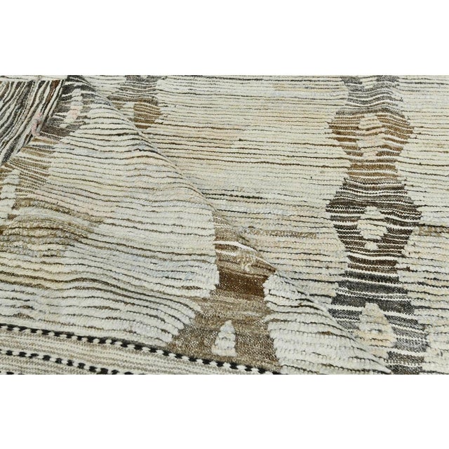 This stunning allover design rug is made of 75% wool & 25% cotton, dyed with pigment from the vegetable. It’s originally a...