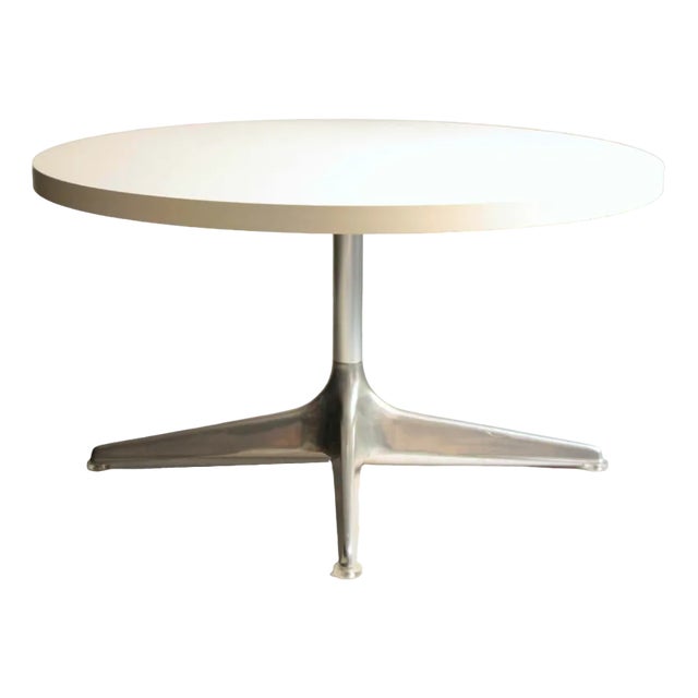 Round Sedia Coffee Table in White by Horst Brüning for Cor, 1970s For Sale