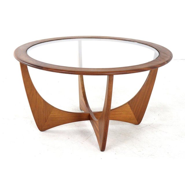 Round Astro Ludlow Coffee Table by Victor Wilkens for G-Plan, England For Sale - Image 9 of 10