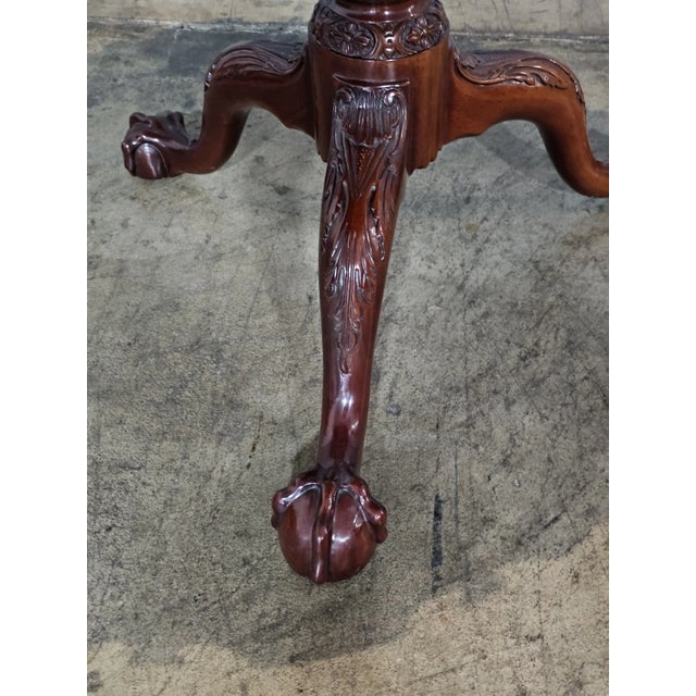 Early 21st Century Kindel Winterthur Collection Philadelphia Carved Mahogany Tilt Top Pie Table For Sale - Image 5 of 13