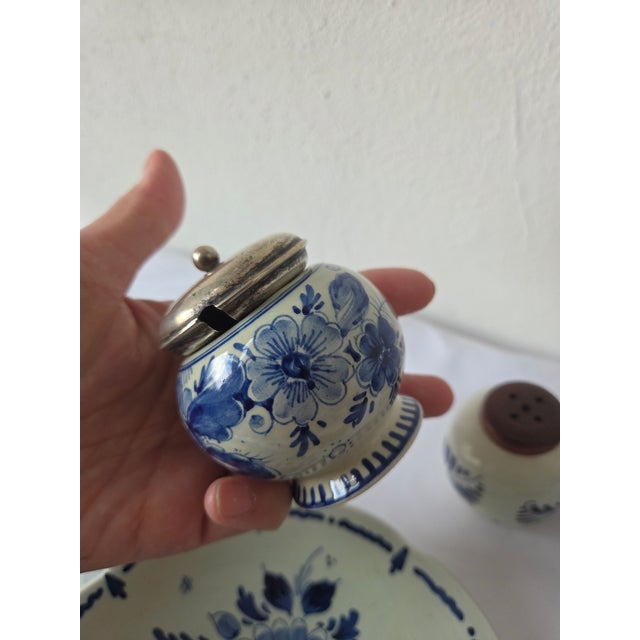 Vintage Delft Blue Tiles, Salt and Pepper Shaker, and Tray, 1920s, Set of 7 For Sale - Image 9 of 12