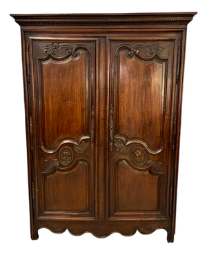 Antique Late 17th Century French Provincial Oak Armoire, 1680s