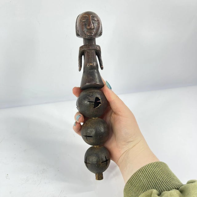 Early 20th Century Early 20th Century Luba Divination Fetish Rattle For Sale - Image 5 of 8