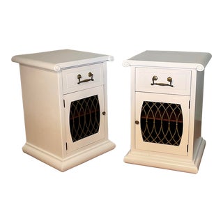 Pair of Vintage Mahogany & Brass White Lacquer Brass Grills Bedside/Nightstands Tables, Circa 1940’s - 50’s For Sale