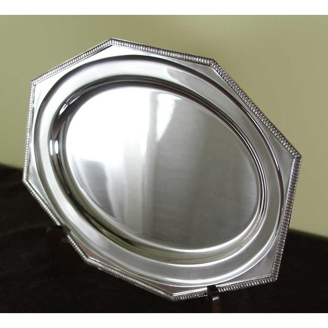 1970’s Vintage/New Old Stock Silverplate Octagonal Oval Platter With Gadroon Applied Border For Sale - Image 4 of 10