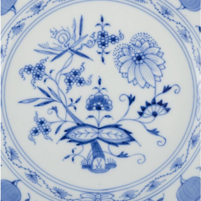 Blue Onion Patterned Porcelain Plates, Meissen, Germany, 1890s, Set of 4 For Sale - Image 6 of 10