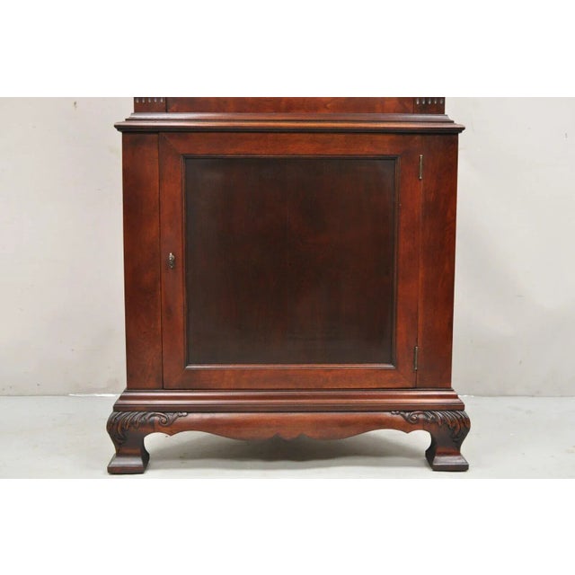 Mid 20th Century Vintage Georgian Style Mahogany Corner Cabinet China Cabinet With Glass Door For Sale - Image 5 of 12