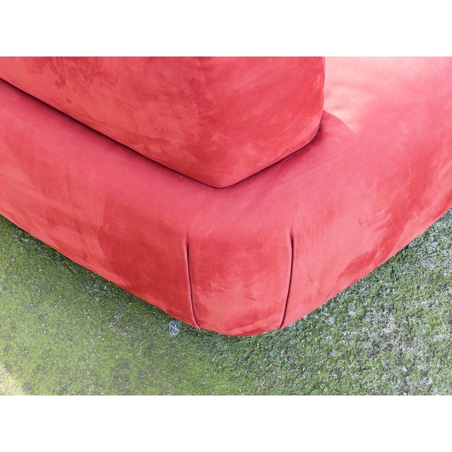Cashmere Rubies Leather Two-Seater Mademoiselle Sofa by Matteo Thun and Antonio Rodriguez for Baxter, 1960s For Sale - Image 6 of 18