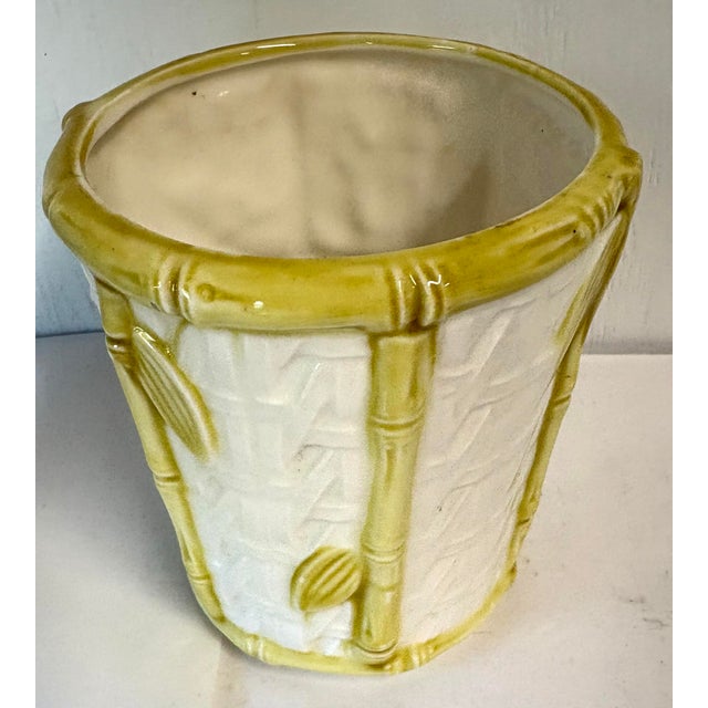 Nice vintage bamboo design ceramic planter!