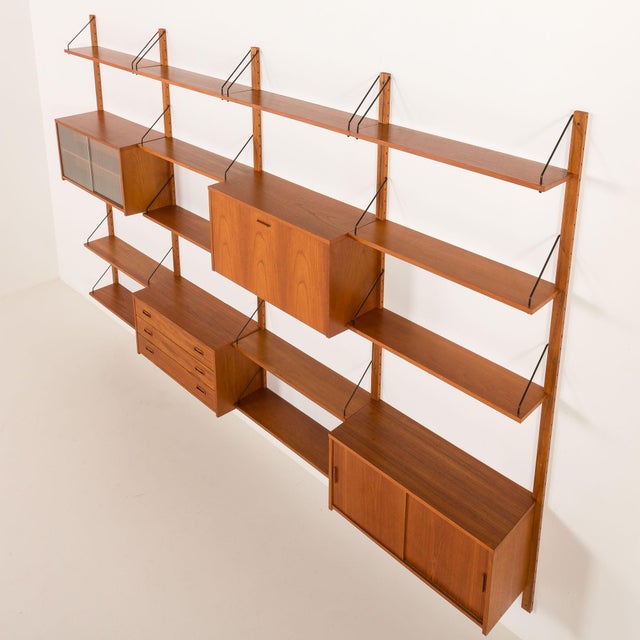 Mid-Century Modern Danish Teak Wall Unit in the style of Poul Cadovius, 1960s For Sale - Image 9 of 18